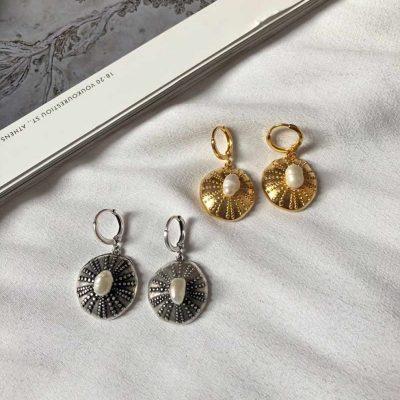 URCHIN PEARL EARRINGS ΜΕ ΠΕΡΛΕΣ GBn